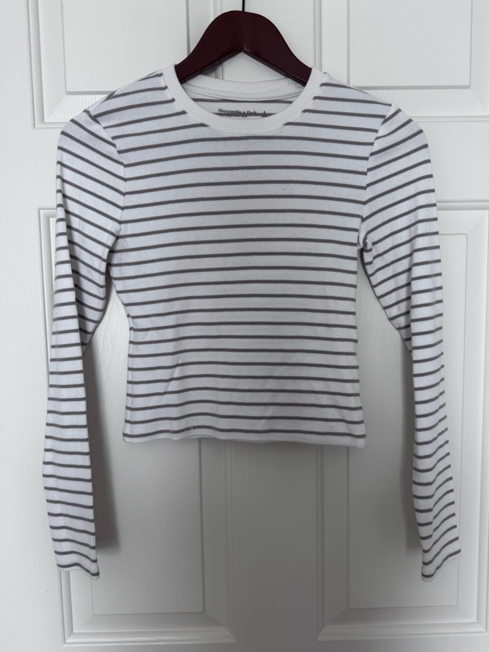 Abercrombie & Fitch Soft AF rib White with Gray Stripes